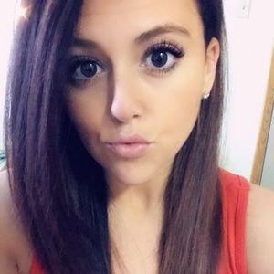 Meet your Posher, Shelby